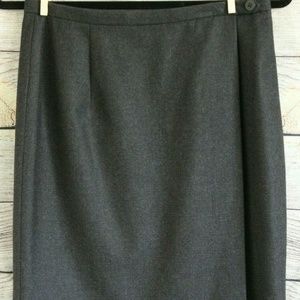 Ann Taylor 100% Wool Skirt Side Button Size 8